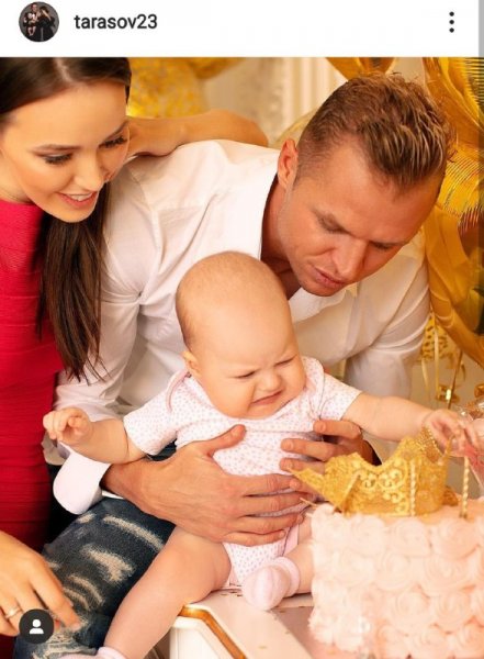Папа - это вам не мама! Или почему у Тарасова и Костенко разные дети в соцсетях? 