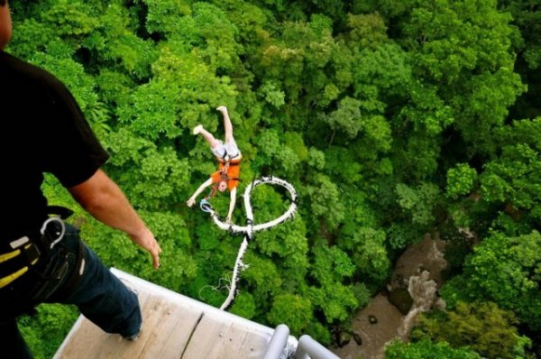 Подборка забавных фото, которые сделали в самый подходящий момент (30 фото)