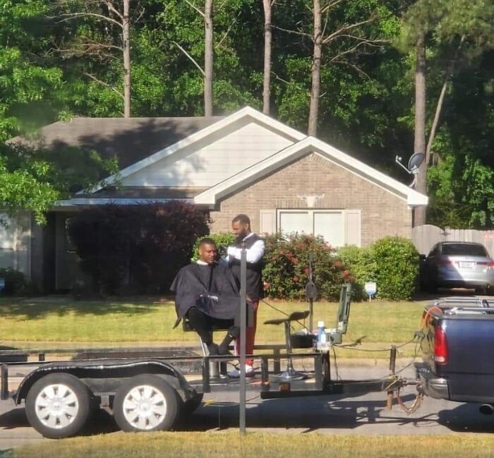 Хотели как лучше, получилось как всегда: самые идиотские способы борьбы с коронавирусом (37 фото)