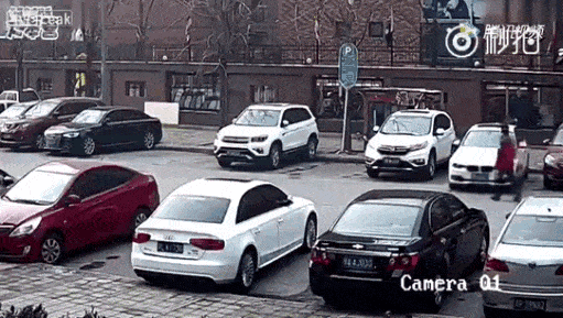 Подборка автомобильных трюков и фейлов (12 гифок)