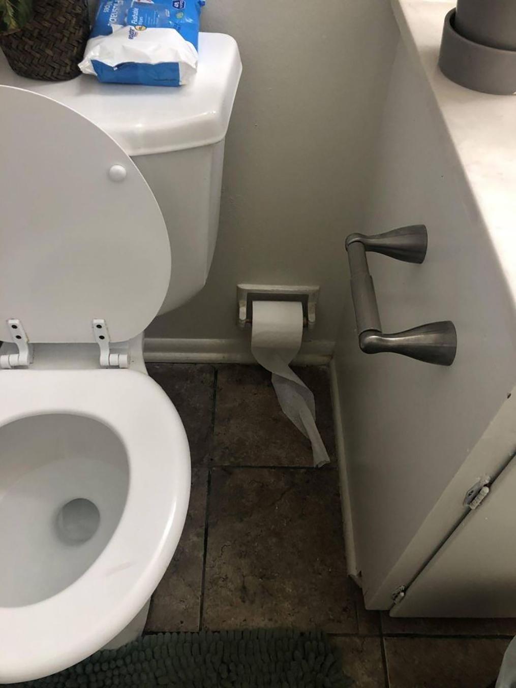 Люди, которые так решили поставленную задачу, что не знаешь – смеяться или плакать (19 фото) Люди, которые так решили поставленную задачу, что не знаешь – смеяться или плакать (19 фото)