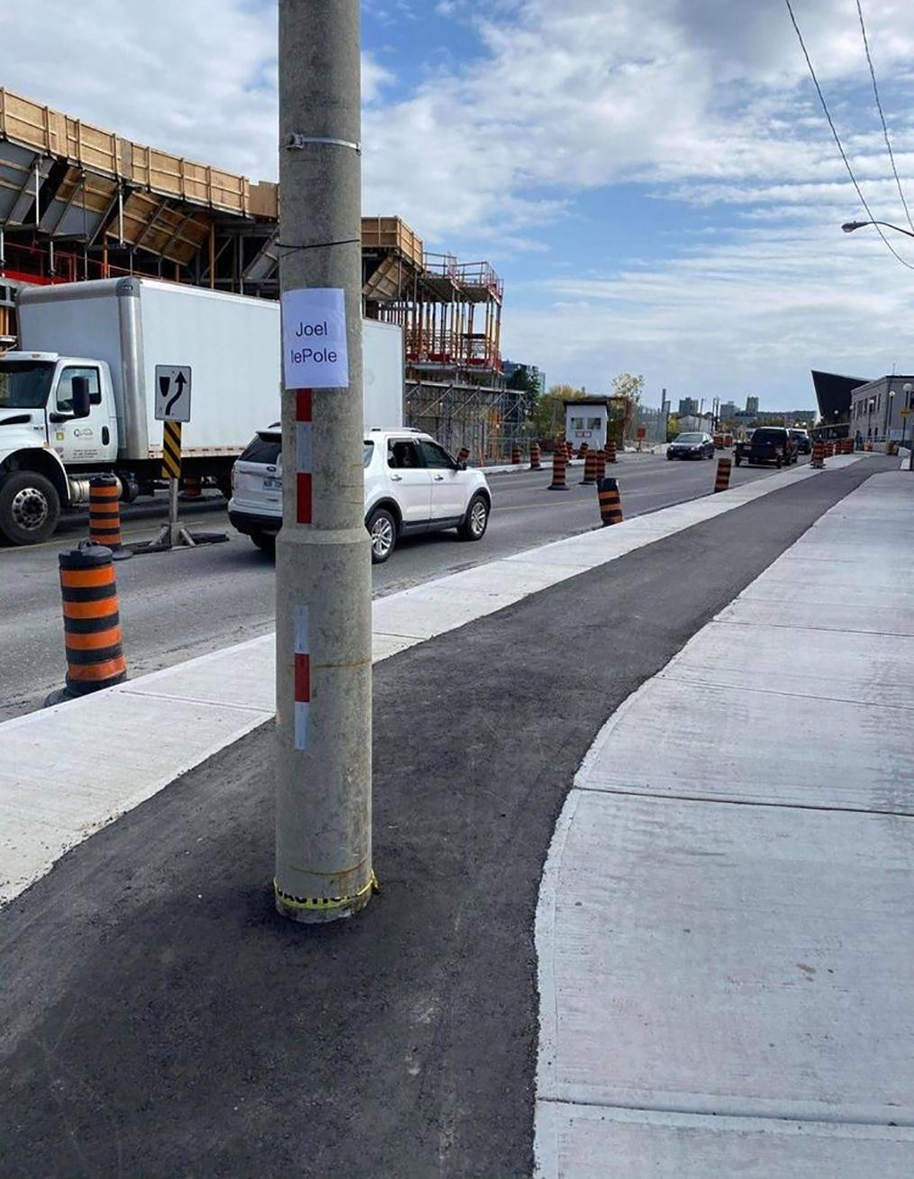 Люди, которые так решили поставленную задачу, что не знаешь – смеяться или плакать (19 фото) Люди, которые так решили поставленную задачу, что не знаешь – смеяться или плакать (19 фото)