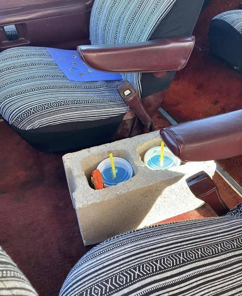 Люди, которые так решили поставленную задачу, что не знаешь – смеяться или плакать (19 фото) Люди, которые так решили поставленную задачу, что не знаешь – смеяться или плакать (19 фото)