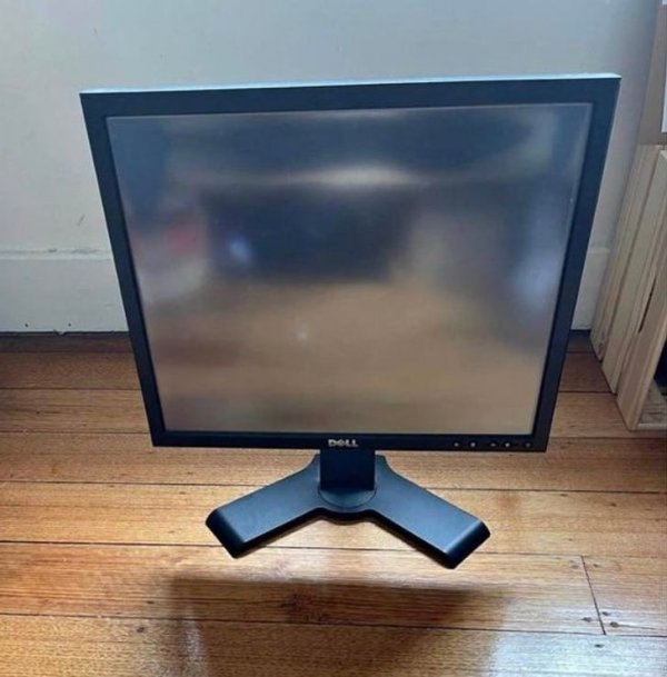 Подборка фотографий из серии "показалось" (17 фото)