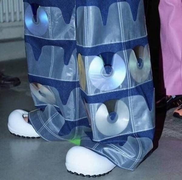 Фотографии из серии "Что здесь происходит?" (15 фото)