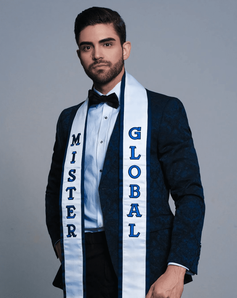 Красота по-мужски: 17 ярких национальных костюмов с конкурса Mister Global (19 фото)