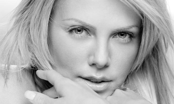 Шарлиз Терон