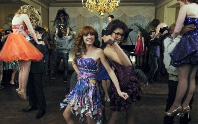 Белла Торн Белла Торн