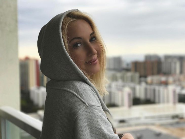 Лера Кудрявцева: биография, личная жизнь, фото, видео Лера Кудрявцева: биография, личная жизнь, фото, видео