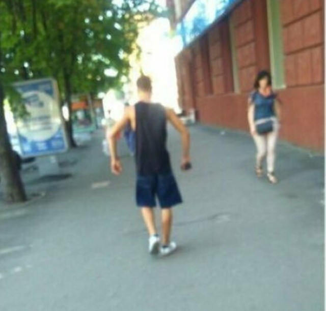 Синдром очень широкой спины или “жертвы качалки” (19 фото)