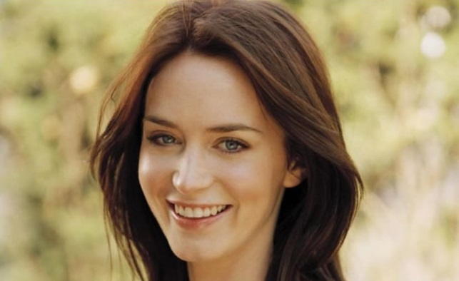 Эмили Блант