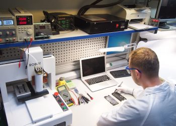 сервисный центр по ремонту телефонов