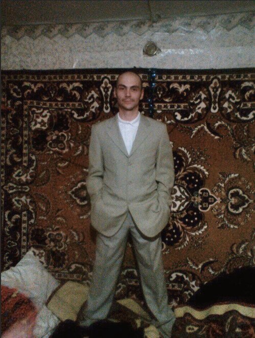 Главное, чтобы костюмчик сидел. Фото респектабельных мачо (21 фото)