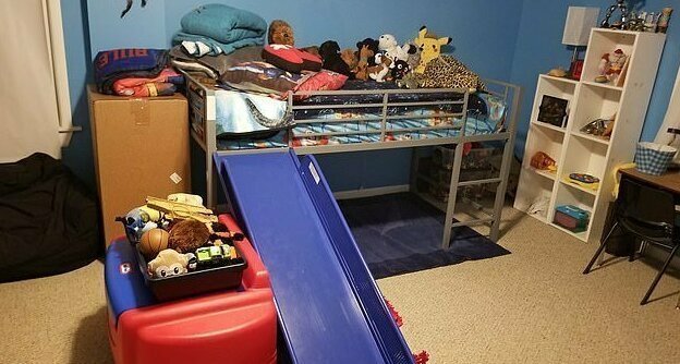 Неизвестный проник в дом американца и навел порядок (6 фото + 1 тянучка) Неизвестный проник в дом американца и навел порядок (6 фото + 1 тянучка)