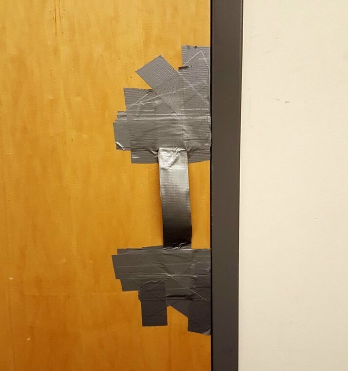 20 фото, демонстрирующих находчивость людей, которые включили мозги на полную катушку (21 фото) 20 фото, демонстрирующих находчивость людей, которые включили мозги на полную катушку (21 фото)