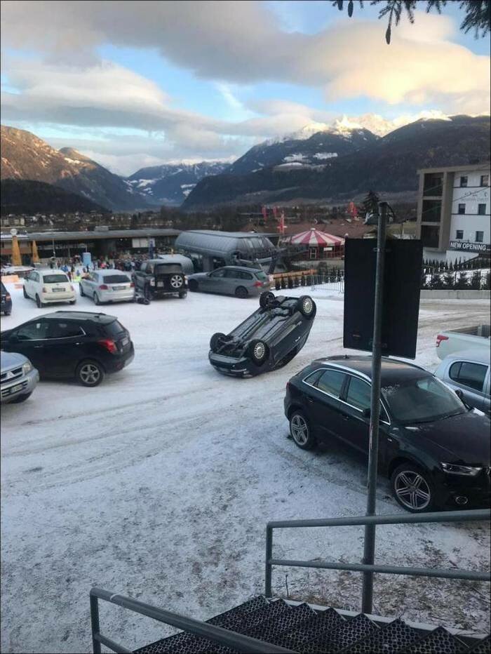 Уставшие бедолаги, на которых даже больно смотреть (18 фото)