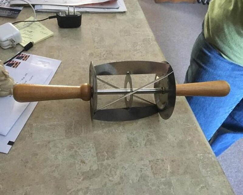 13 странных предметов, о предназначении которых вы точно не знаете (14 фото) 13 странных предметов, о предназначении которых вы точно не знаете (14 фото)