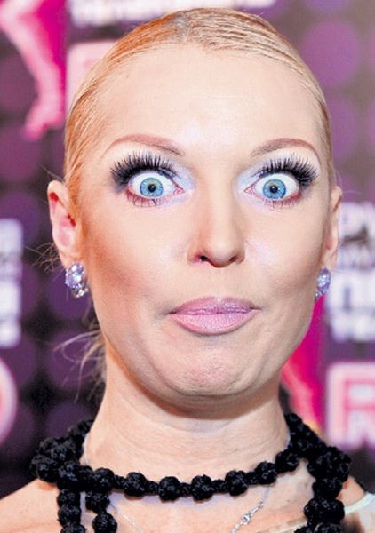 «Макарони и сосиса?»: Пьяный голос Волочковой за кадром рассмешил хейтеров
