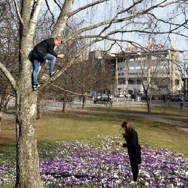Залог удачной фотографии девушки - это старания её преданного парня (16 фото)