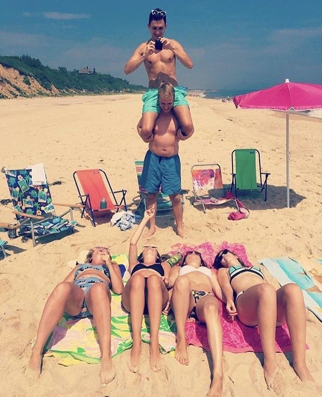 Залог удачной фотографии девушки - это старания её преданного парня (16 фото)