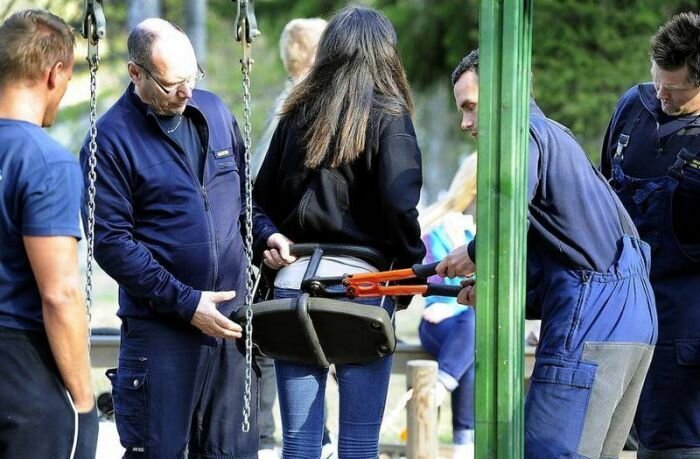 Типичные проблемы девушек с аппетитными формами (16 фото)