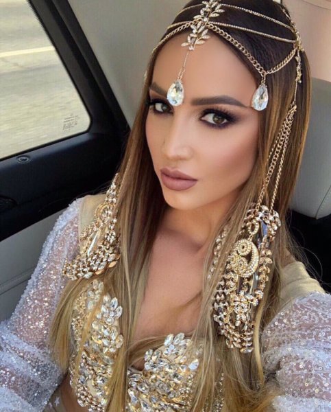 «Козлы, не дали тарелку»: Подписчик Бузовой осудил премию 