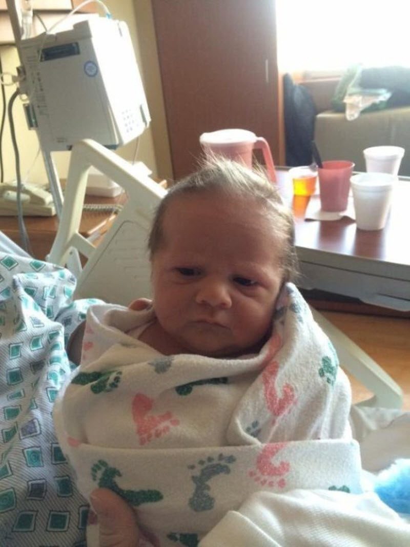 Малыши, которые выглядят как маленькие старички (18 фото)