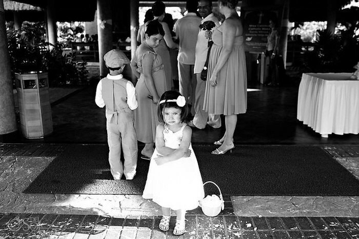 20 подтверждений того, что свадьба детям не игрушка (22 фото)