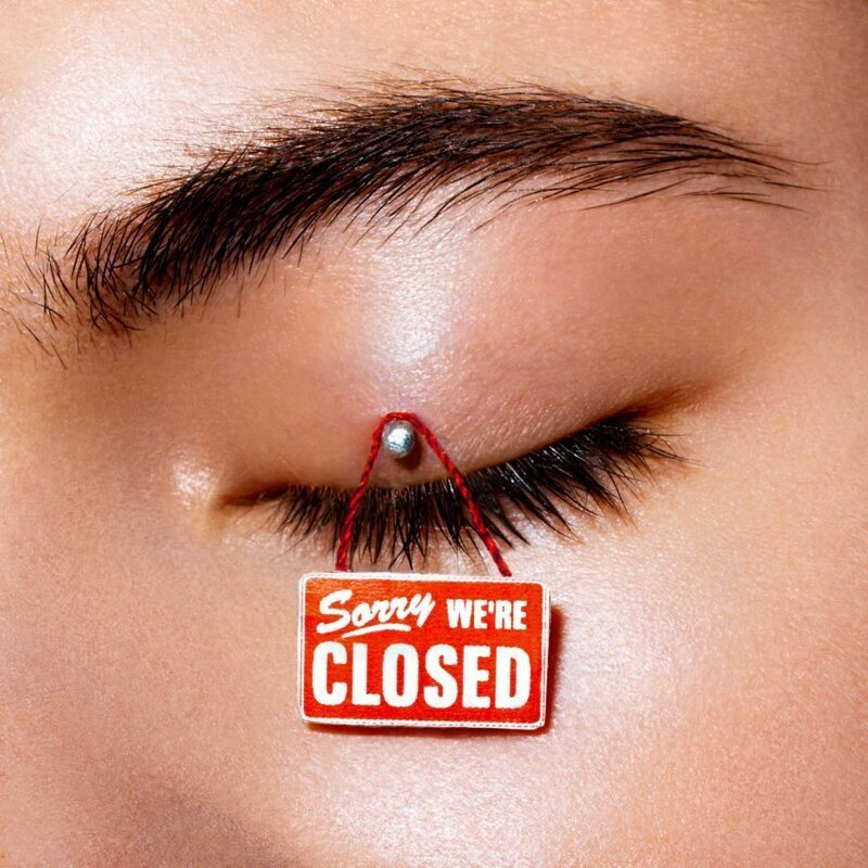 Провокационные работы фотографа, который снял новую обложку для журнала Playboy (13 фото) Провокационные работы фотографа, который снял новую обложку для журнала Playboy (13 фото)