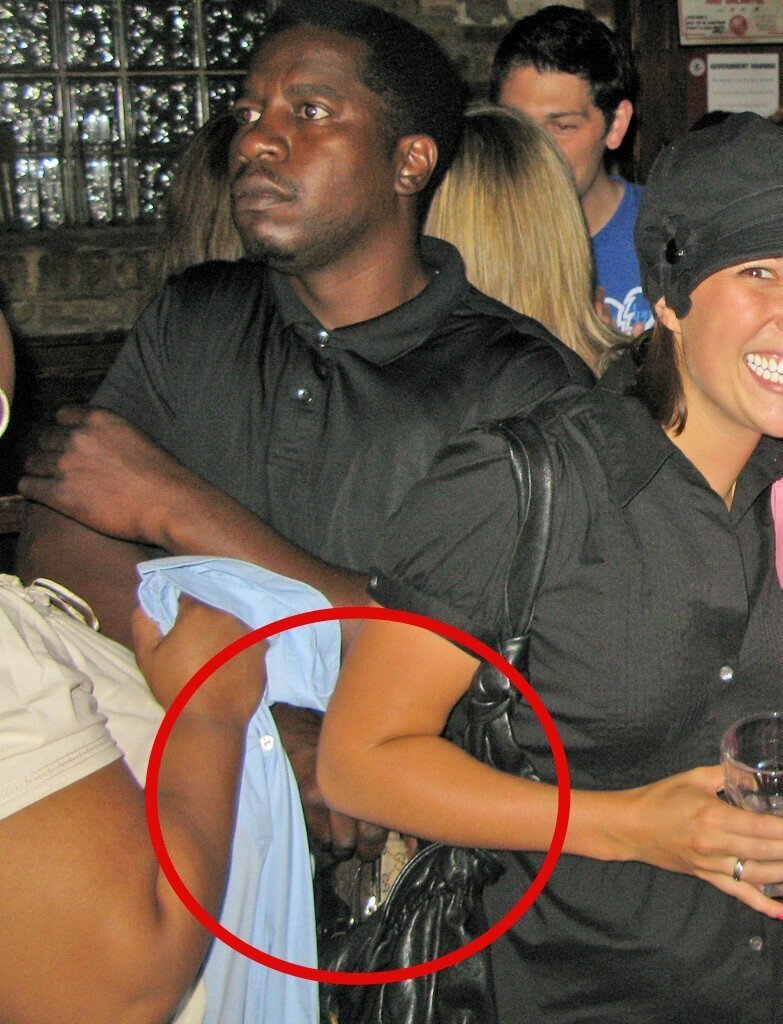 Они думали, что никто не заметит: 17 фото свидетельств, благодаря которым люди спалились (19 фото)