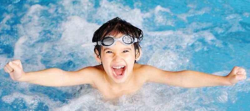 9 мифов из детства, в которые просто стыдно до сих пор верить (10 фото)