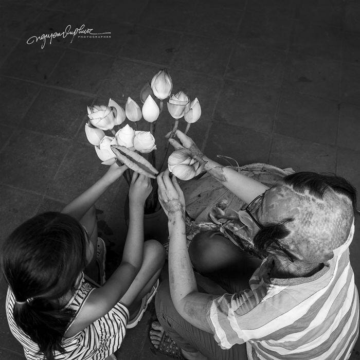 На женщину напал бывший муж и облил кислотой, она могла умереть, но выжила (14 фото) На женщину напал бывший муж и облил кислотой, она могла умереть, но выжила (14 фото)