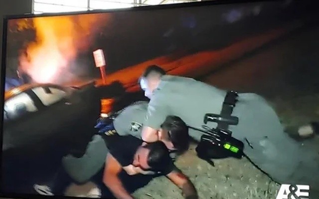 Когда слишком стараешься сделать свою работу (2 фото)