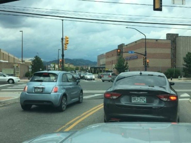 Кто выдал этим людям водительские права? (25 фото)