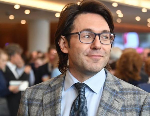 #Наташапрости. Малахов извинился перед женой за фото с любовницей
