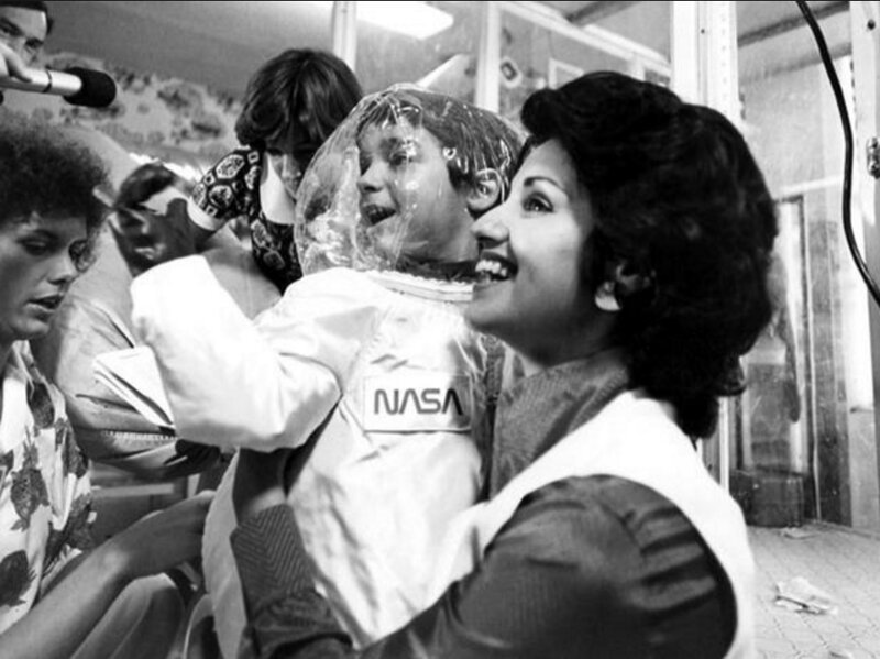 Мальчик в пузыре: дюжина лет в ожидании смерти (11 фото)