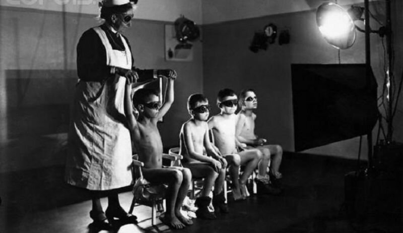 «Очищение» крови: секретный проект нацистов по выращиванию супердетей (13 фото) «Очищение» крови: секретный проект нацистов по выращиванию супердетей (13 фото)