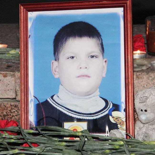 10 совсем недетских поступков, ценою в жизнь (11 фото) 10 совсем недетских поступков, ценою в жизнь (11 фото)