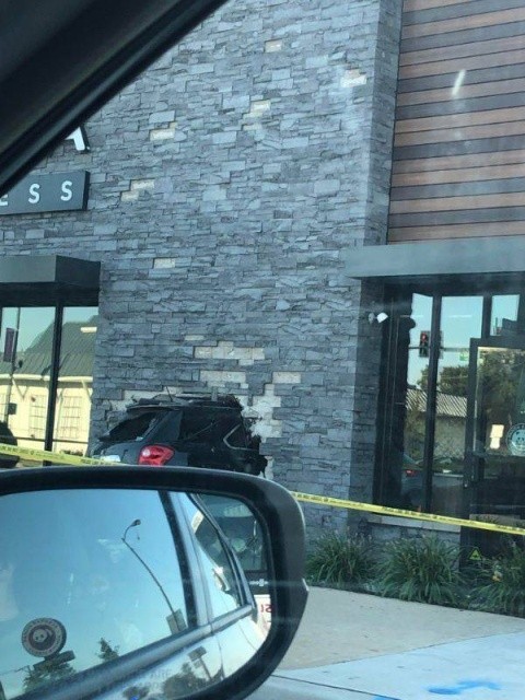 Кто выдал этим людям водительские права? (25 фото)