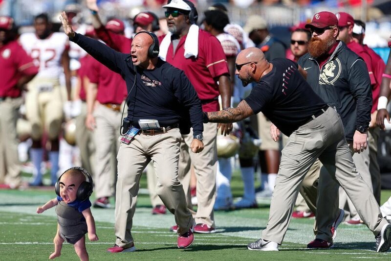 Фото эмоционального малыша с бейсбольного матча стало отличным поводом для фотошоп-баттла (18 фото)