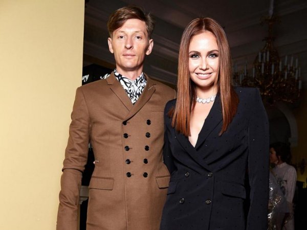 Воля не терпит конкурентов! Павел уволит Шастуна из шоу «Импровизация» из-за Утяшевой?
Воля не терпит конкурентов! Павел уволит Шастуна из шоу «Импровизация» из-за Утяшевой?