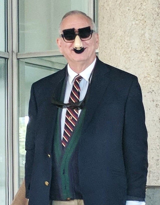 Семейные розыгрыши и шутки (19 фото)