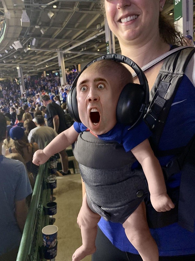 Очень эмоциональный малыш-болельщик стал героем фотошоп-баттла (15 фото)