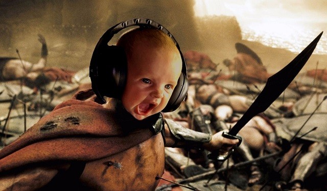 Очень эмоциональный малыш-болельщик стал героем фотошоп-баттла (15 фото)