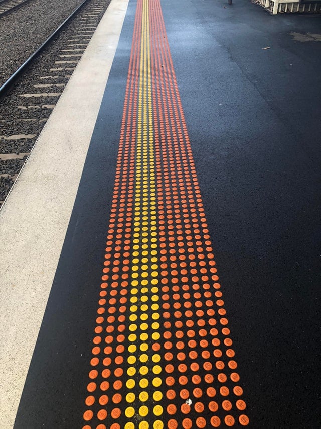 Негармоничные вещи, которые очень раздражают (15 фото)