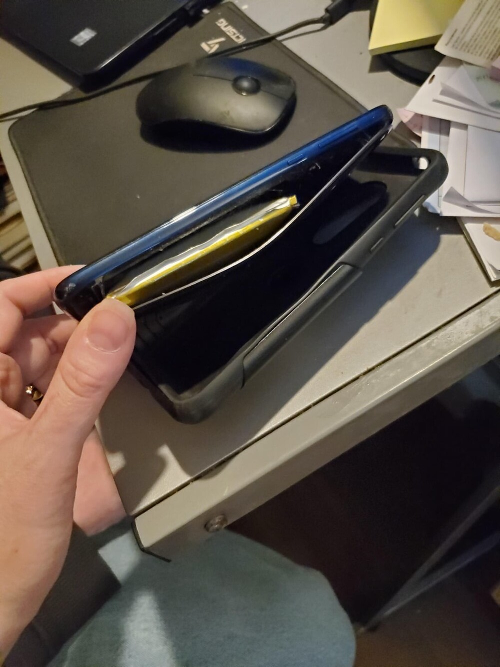 15 человек, которым нужно как-то пережить этот понедельник (16 фото) 15 человек, которым нужно как-то пережить этот понедельник (16 фото)