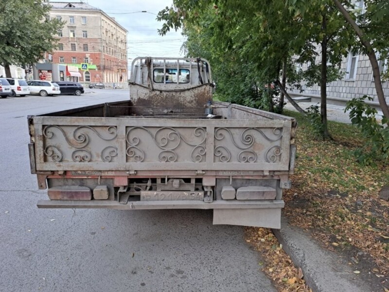 Смотри, я починил: очередные шедевры от рукастых людей (16 фото)