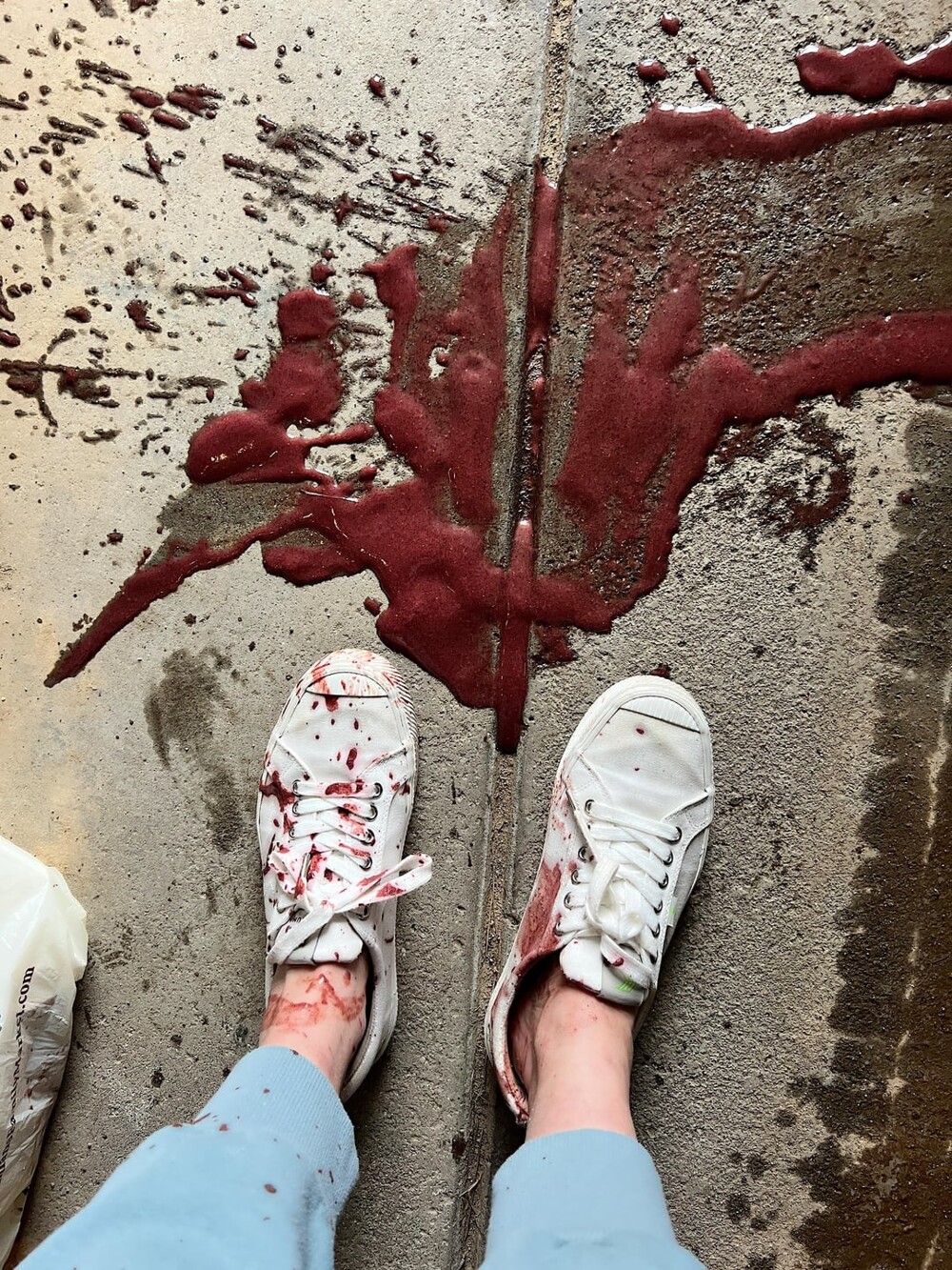 15 человек, которым нужно как-то пережить этот понедельник (16 фото) 15 человек, которым нужно как-то пережить этот понедельник (16 фото)