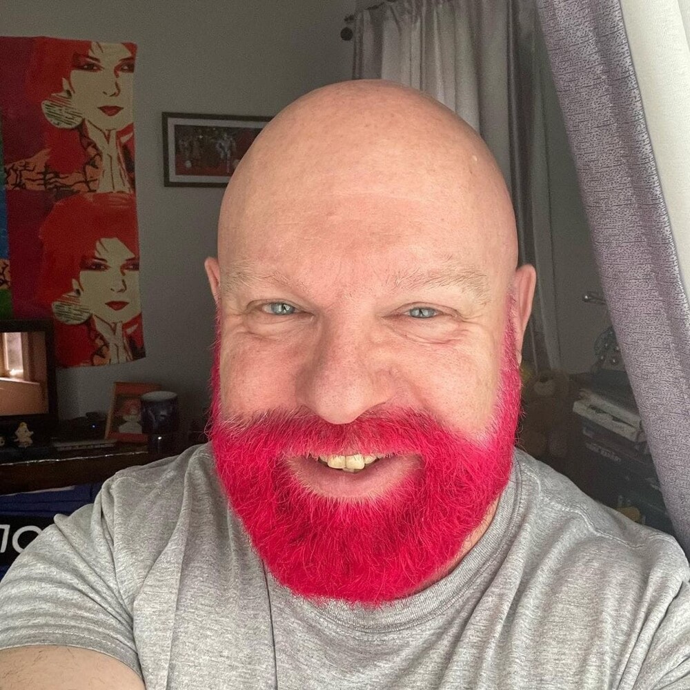 15 забавных мужчин демонстрируют, как по-разному можно использовать бороду (15 фото)