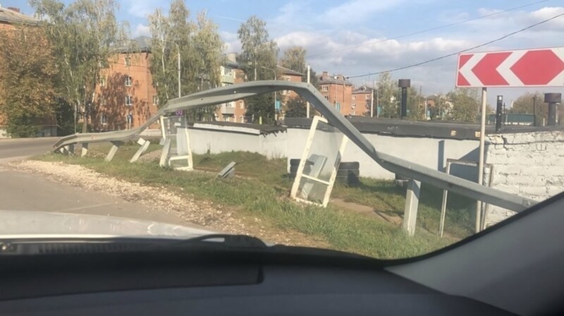 Смотри, я починил: очередные шедевры от рукастых людей (16 фото)